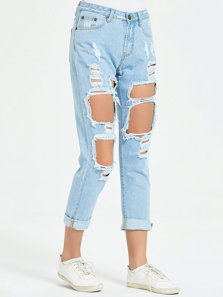 Buttoned Distressed Cropped Jeans