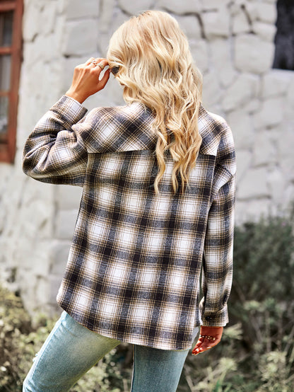 Plaid Button Front Curved Hem Shirt Jacket